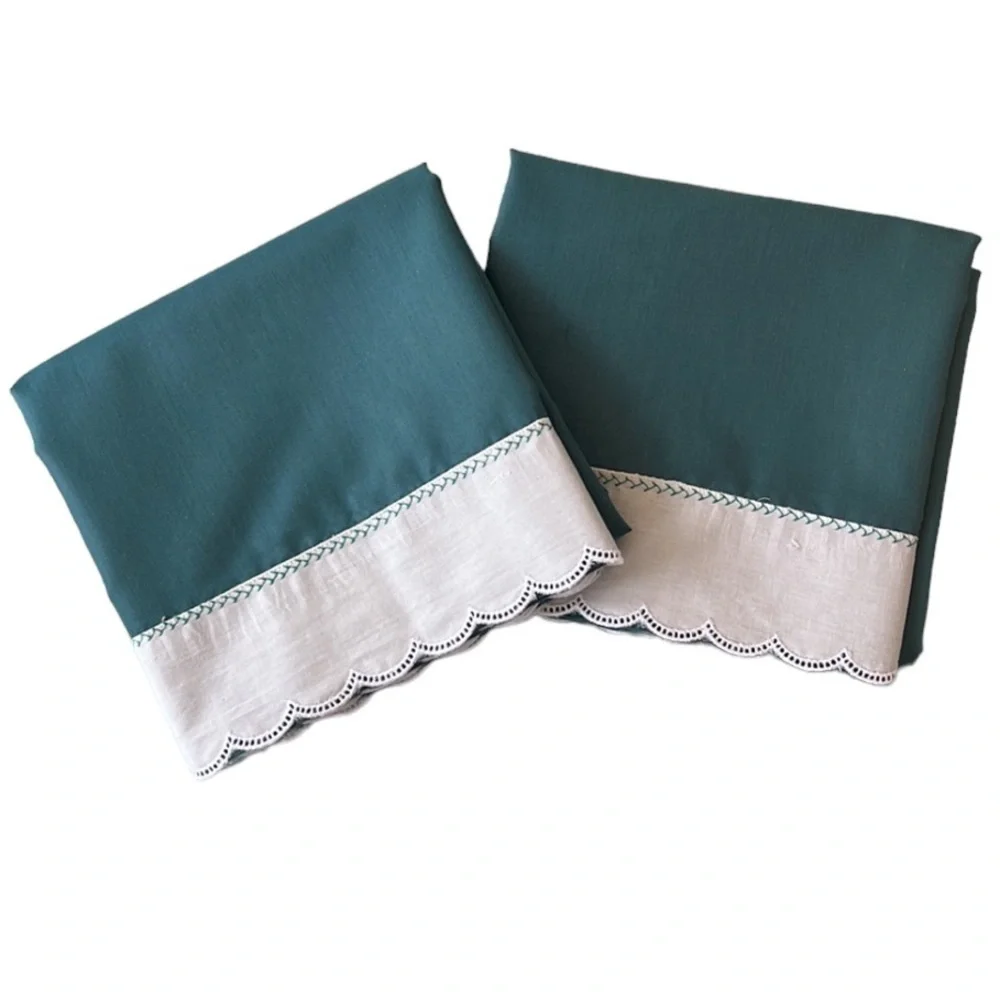 Vintage Green Pillowcase Set Scalloped Eyelet Trim Cottage Style